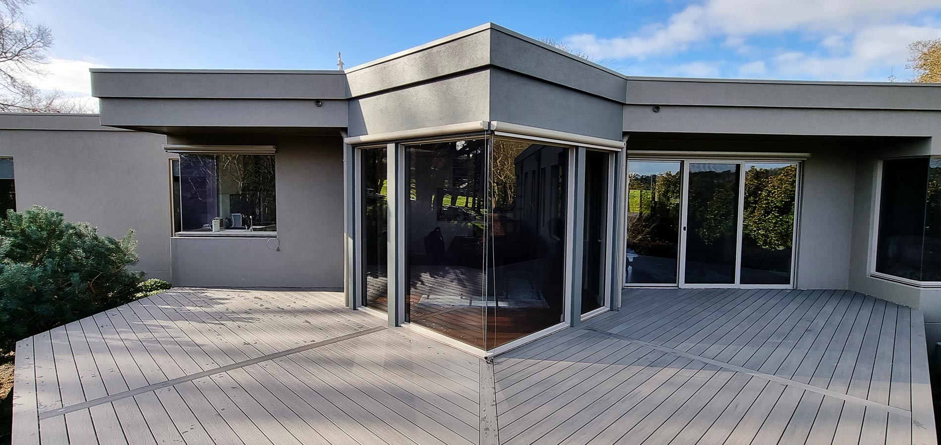 Modern Home with WoodEvo Composite Deck