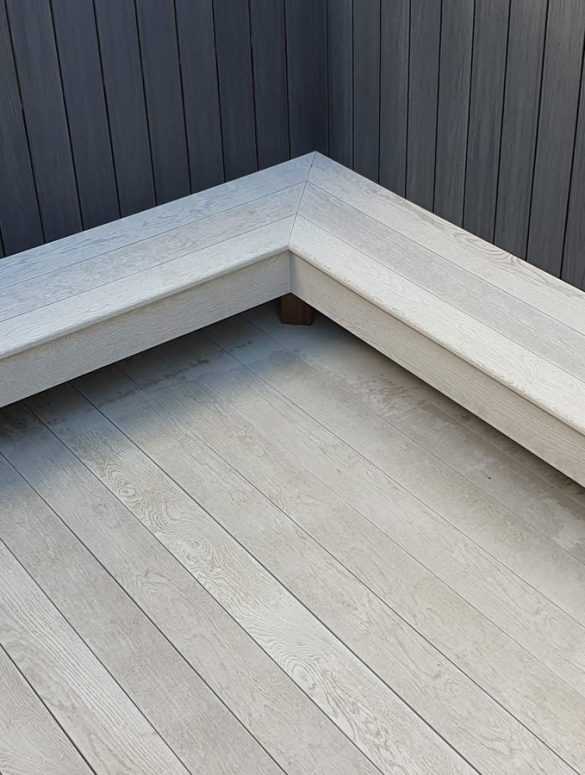 Decking Services Melbourne, Timber & Composite Decking Melbourne