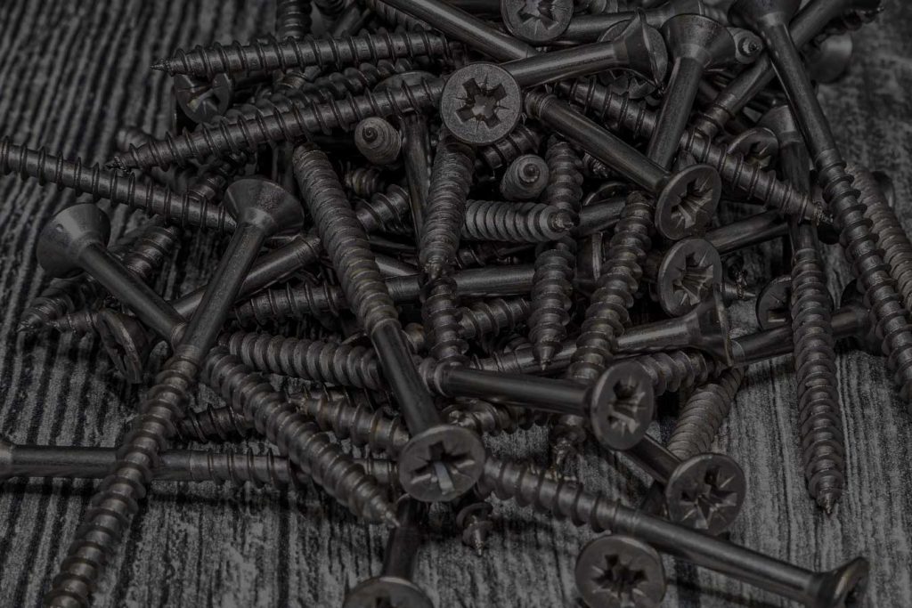 Man Needs Surgery After Swallowing Over Two Pounds of Nails, Screws and  Knives