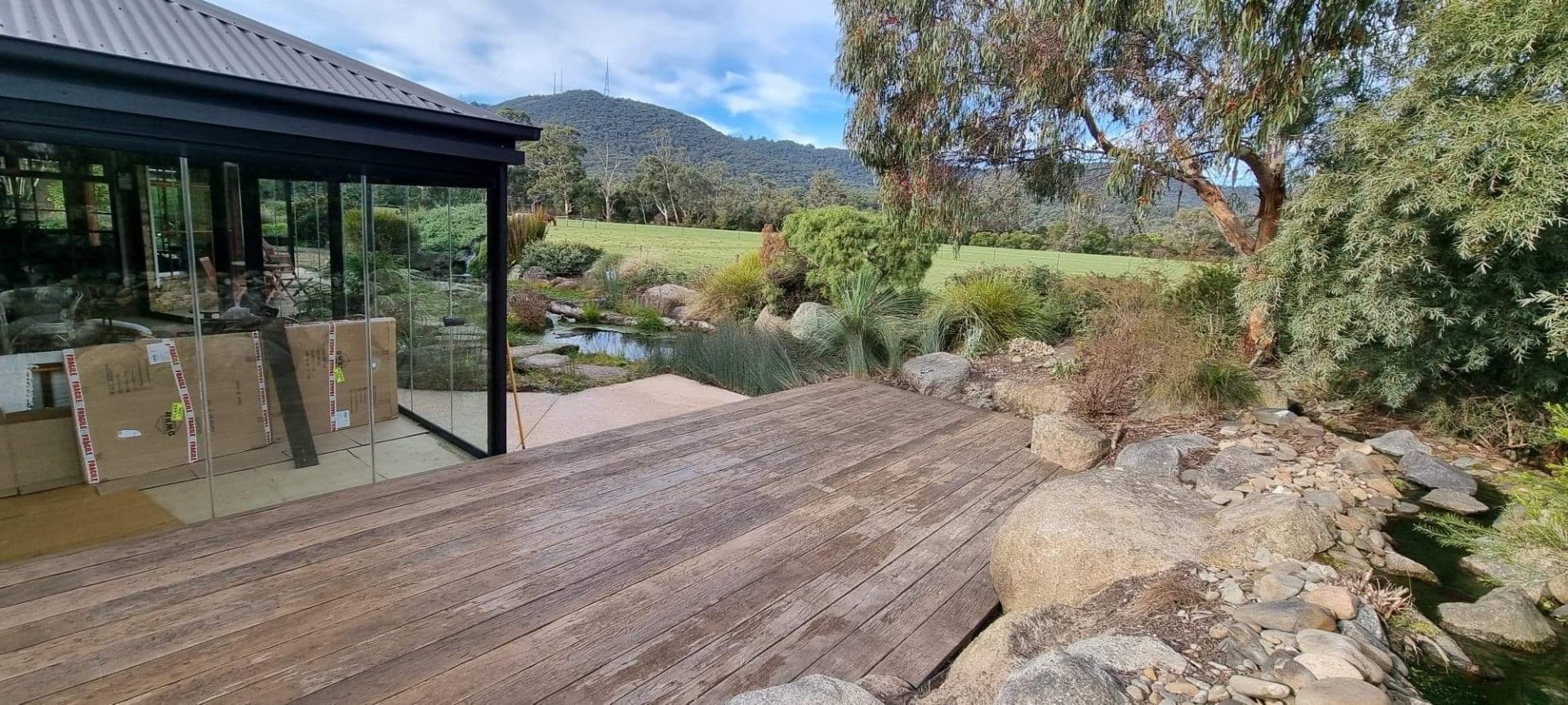 Natural looking composite deck Rowville